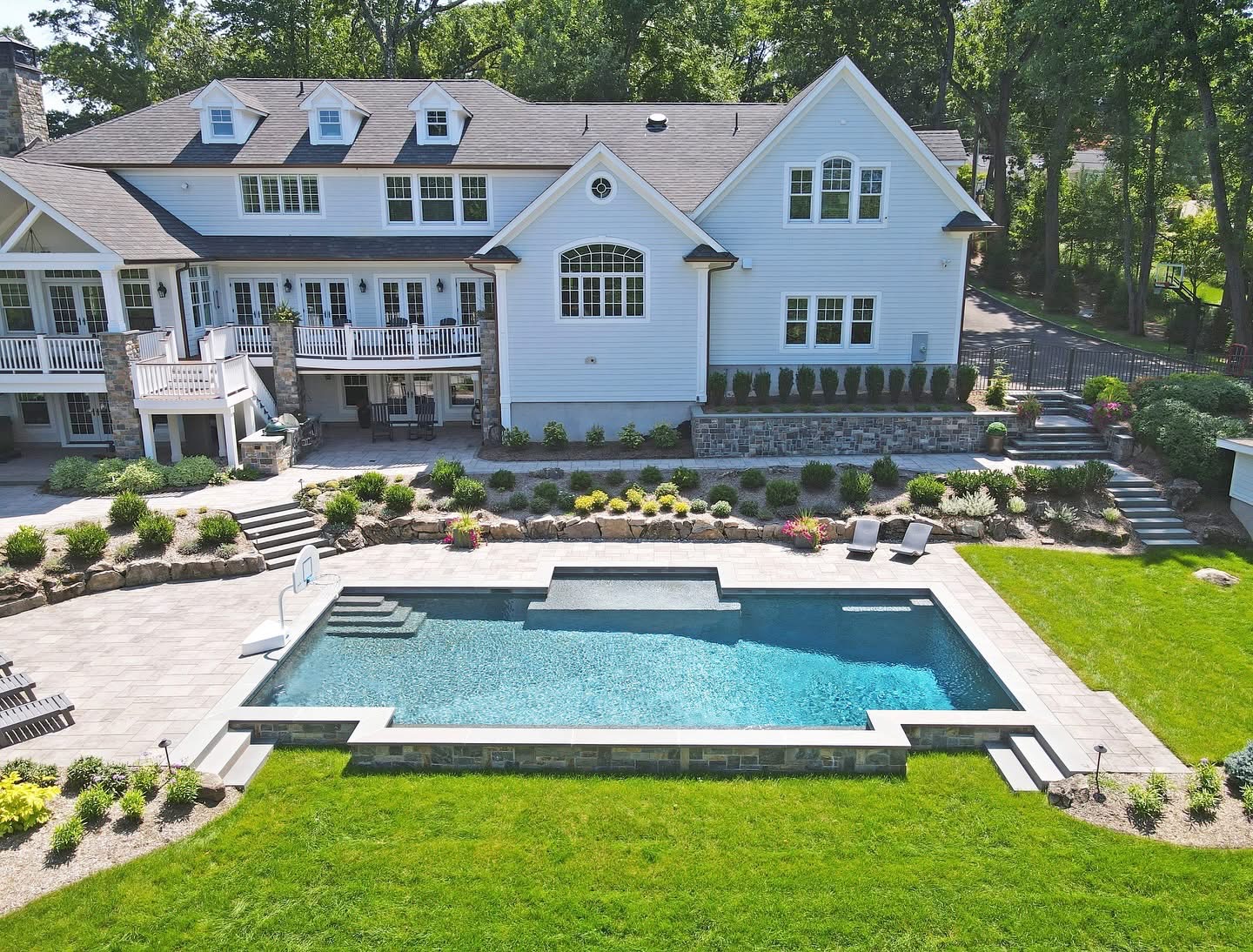 Equipment pad and pool